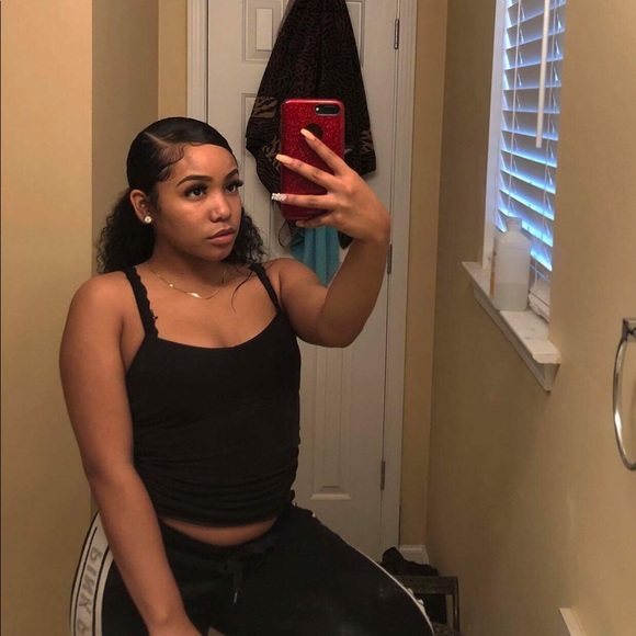 Meet your Posher, Jenna - Picture 1 of 1